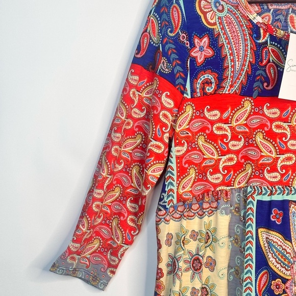 3/4 sleeve multicolor baby doll top with pattern block size M simply obsessed - Picture 2 of 12